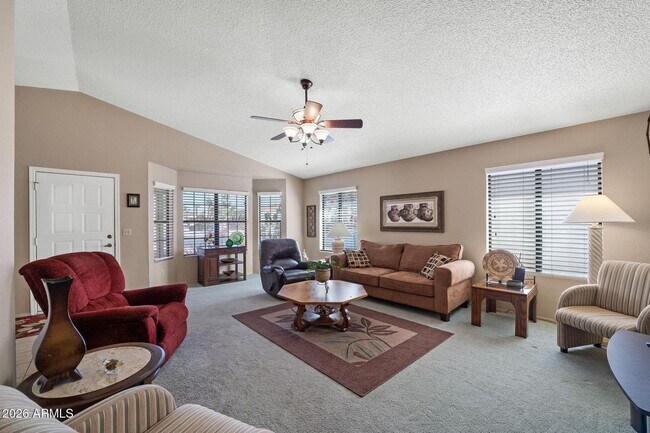 Building Photo - Discover comfortable living in this long term furnished or unfurnished home in Leisure World a 45...