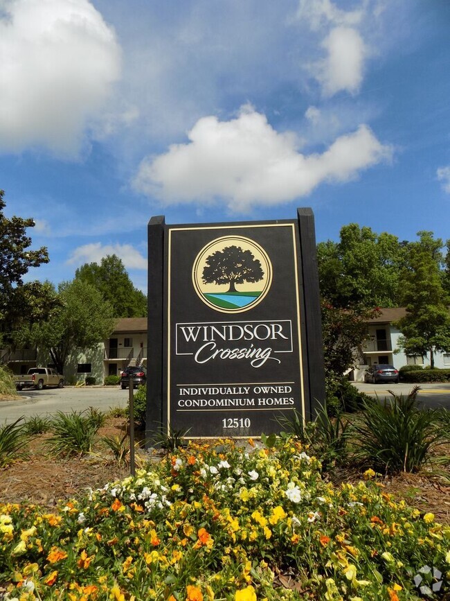 Building Photo - Two Bed, Two Bath Condo at Windsor Crossing