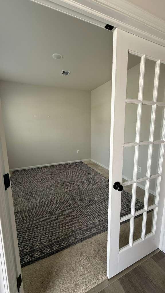 Building Photo - 57 Preening Rd