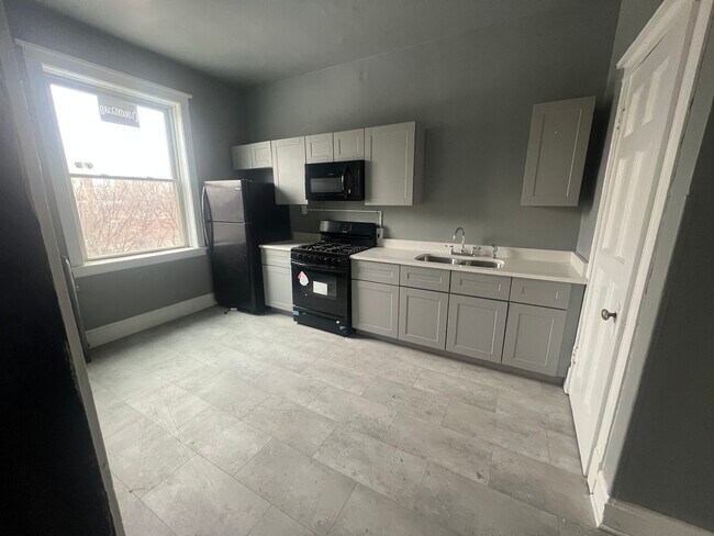 Building Photo - 4958 S Michigan Ave