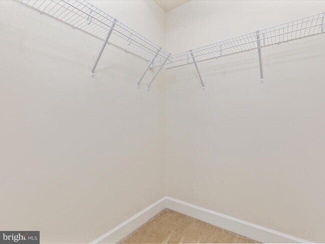 Building Photo - 6684 Muir Dr