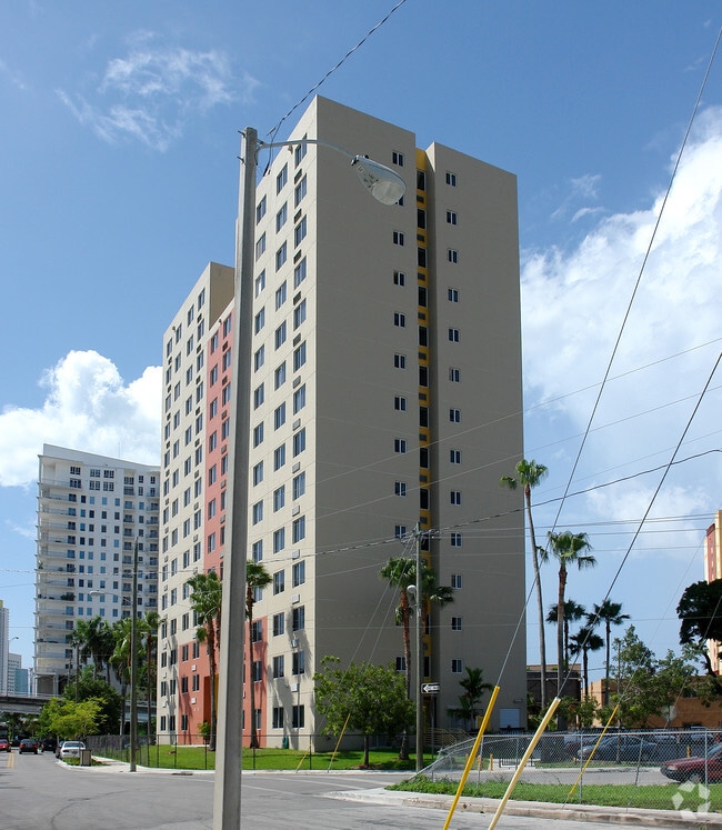 Primary Photo - Hunter Riverwalk Apartments