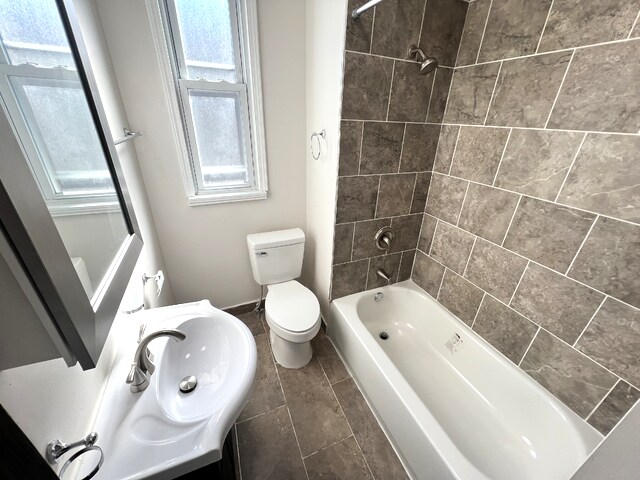 Building Photo - 8208 S South Shore Dr