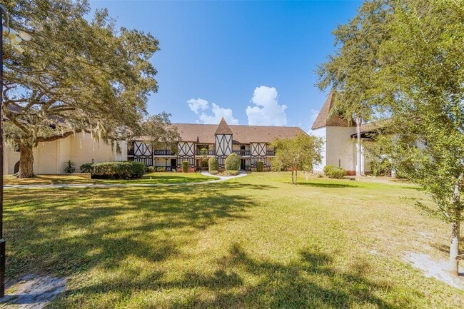 Primary Photo - 240 N Bayshore Blvd