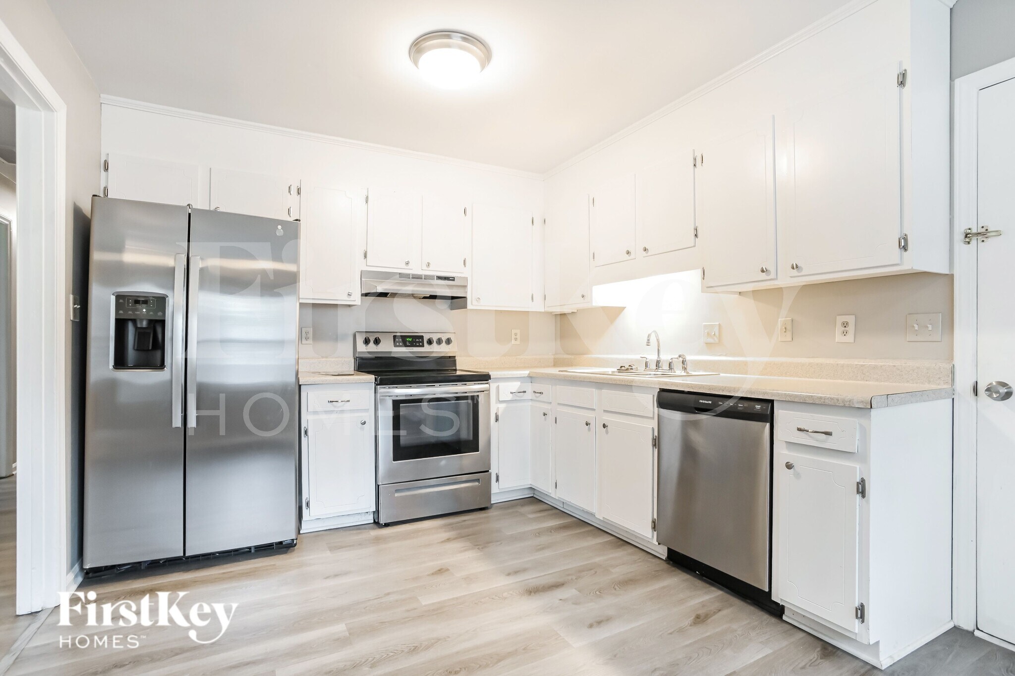 Building Photo - 5507 Lawrence Orr Rd