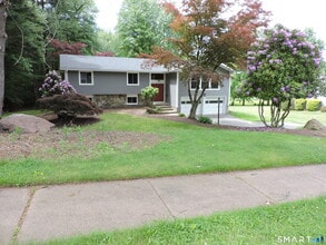 Building Photo - 60 Mohegan Trail