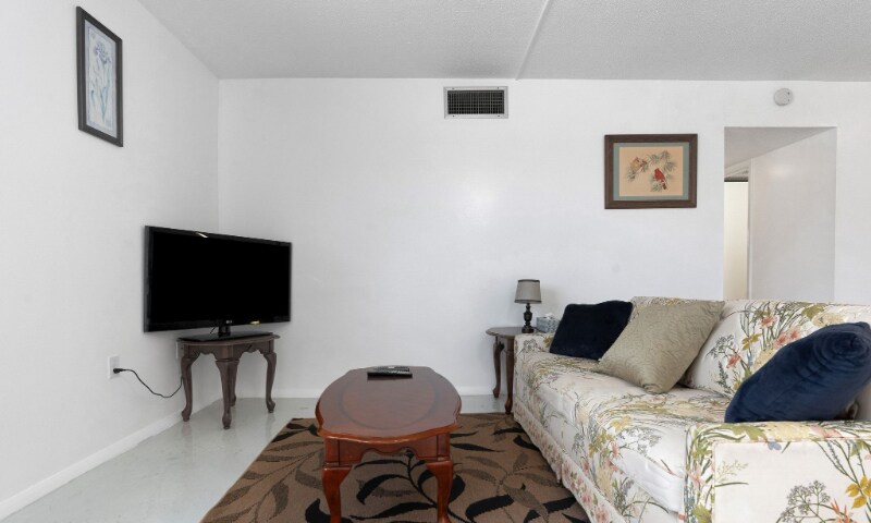 Building Photo - 612 Guild Dr