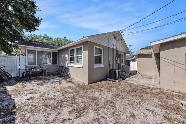 Building Photo - 1432 San Juan Ct
