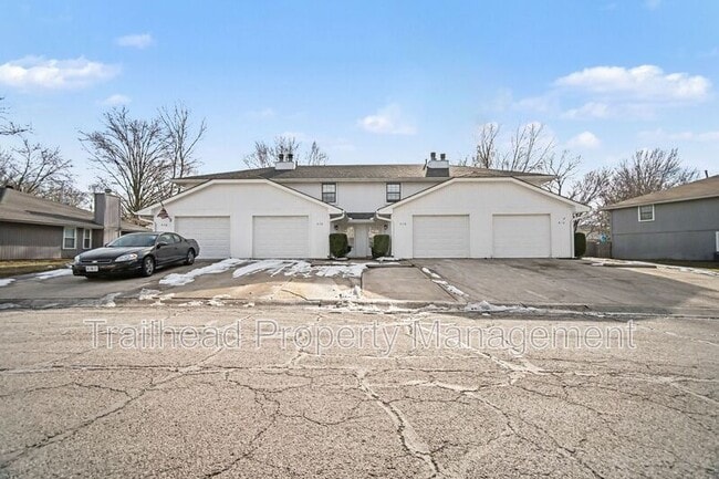 Building Photo - 410 NW Nottingham Ln