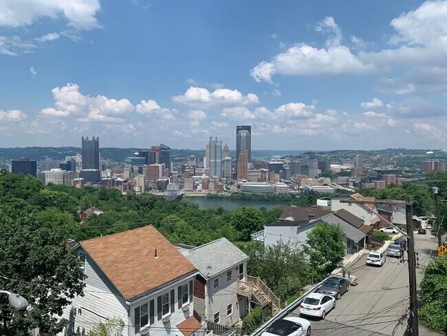 Building Photo - 9 Bailey Ave