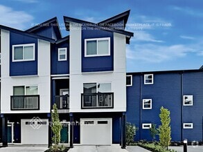 Building Photo - 6505 47th Ave NE