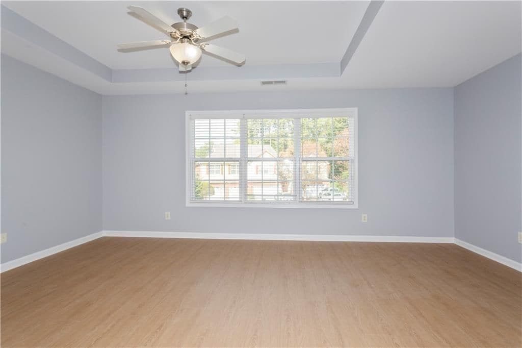 Building Photo - 995 Treymont Way SW