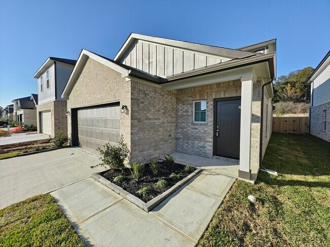 Building Photo - 8554 Blueberry Ash St