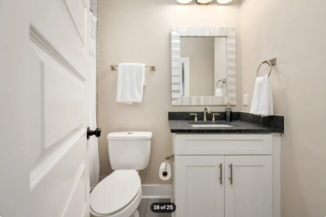 En suite bathroom #1 - 849 Cherokee Ave