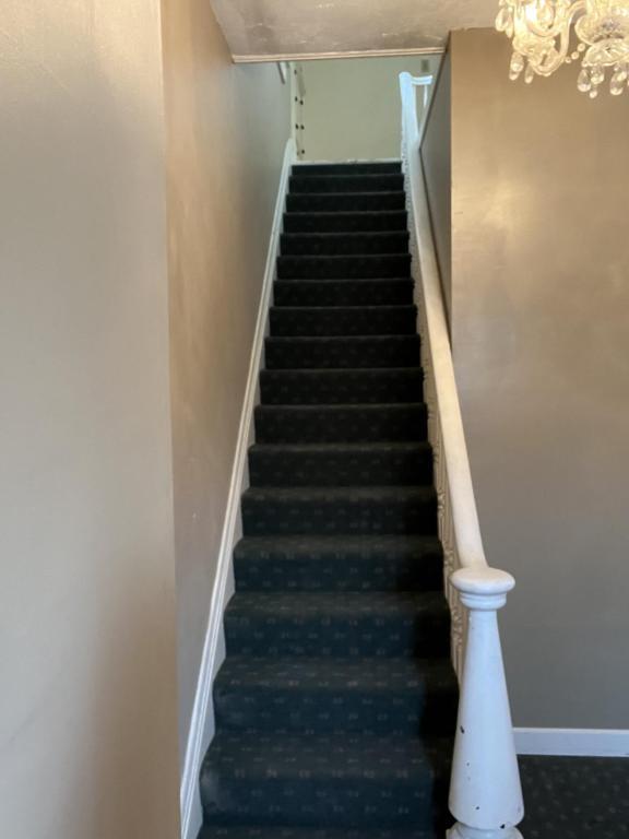 Building Photo - 415 Iowa Ave