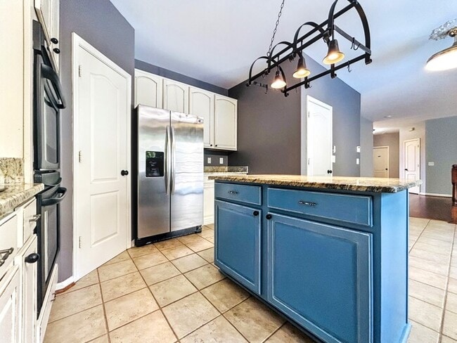 Building Photo - 1008 Black Oak Ct