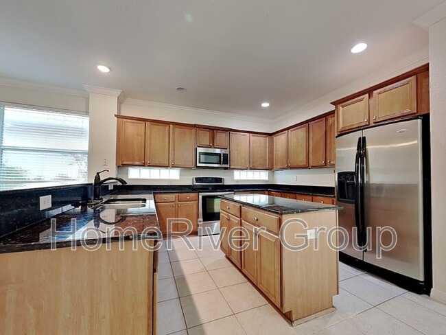 Building Photo - 1661 Birdie Dr