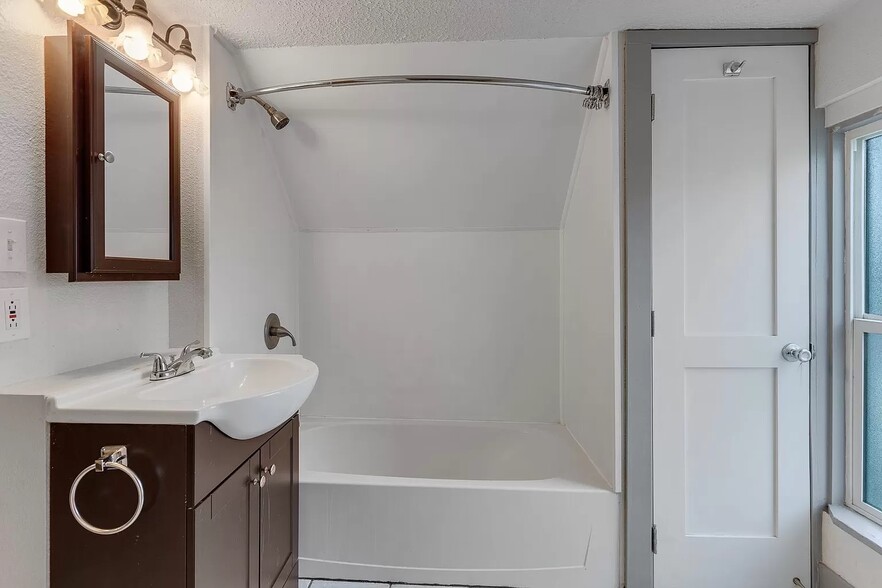 Bathroom - 2502 E Hartson Ave