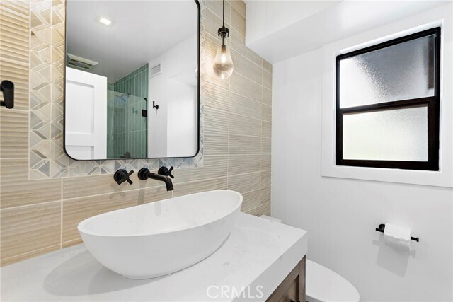 Building Photo - 980 Meadowlark Ln