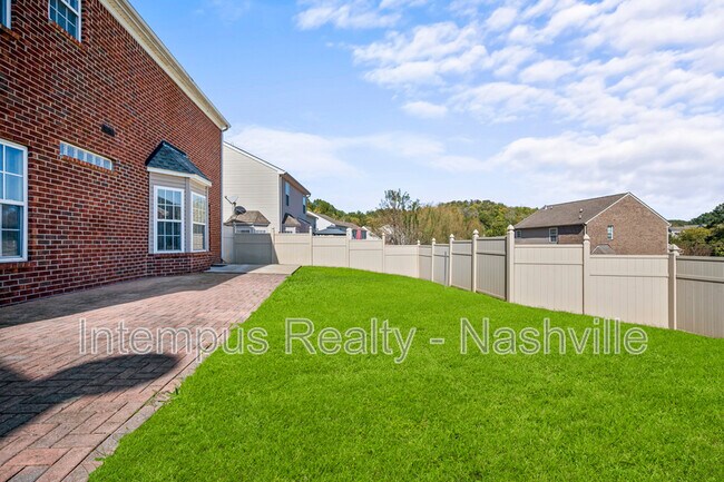 Building Photo - 2544 Jordan Ridge Dr