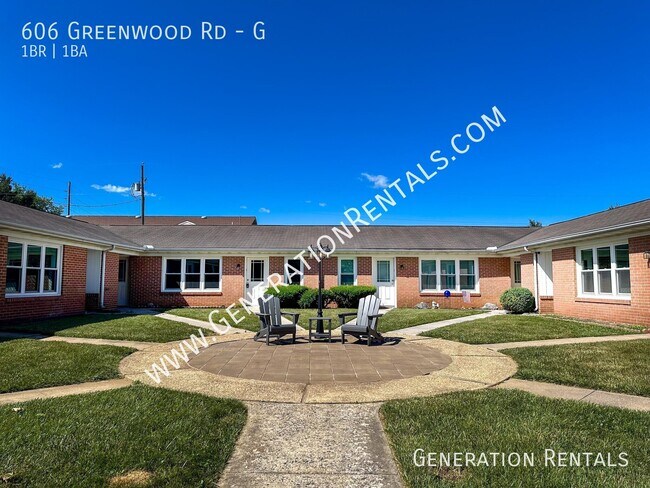 Building Photo - 606 Greenwood Rd