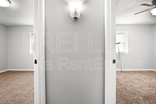 Building Photo - 4500 Landside Dr