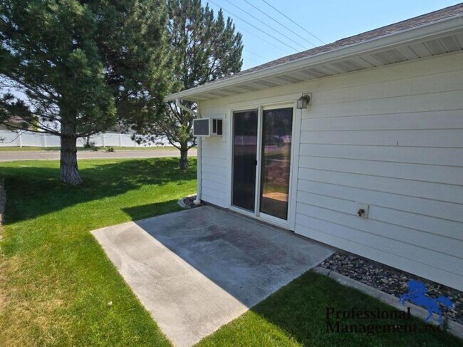 Building Photo - 1 bedroom in Billings MT 59102