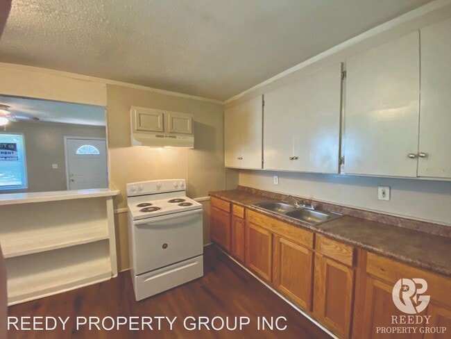 Building Photo - 3 br, 1 bath House - 784 Wofford St
