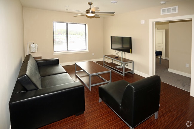 Interior Photo - The Park