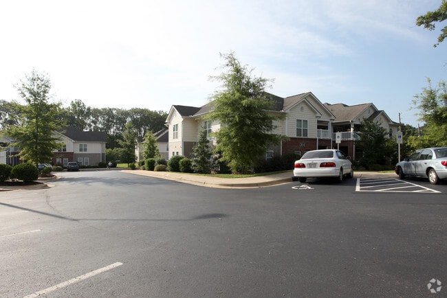 Building Photo - Cardinal Chase