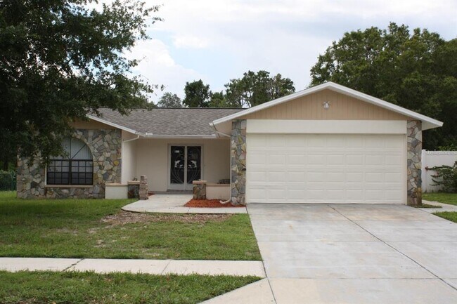 Primary Photo - 8338 Fishhawk Ave