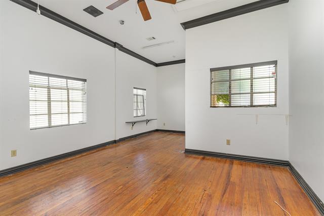 Building Photo - 2602 Kings Rd
