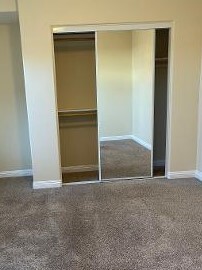 Building Photo - 221 Palm Ave