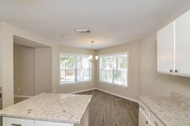 Building Photo - 438 Wiggins Creek