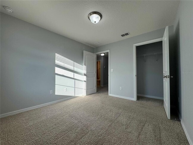 Building Photo - 10070 Tawny Mdw Aly