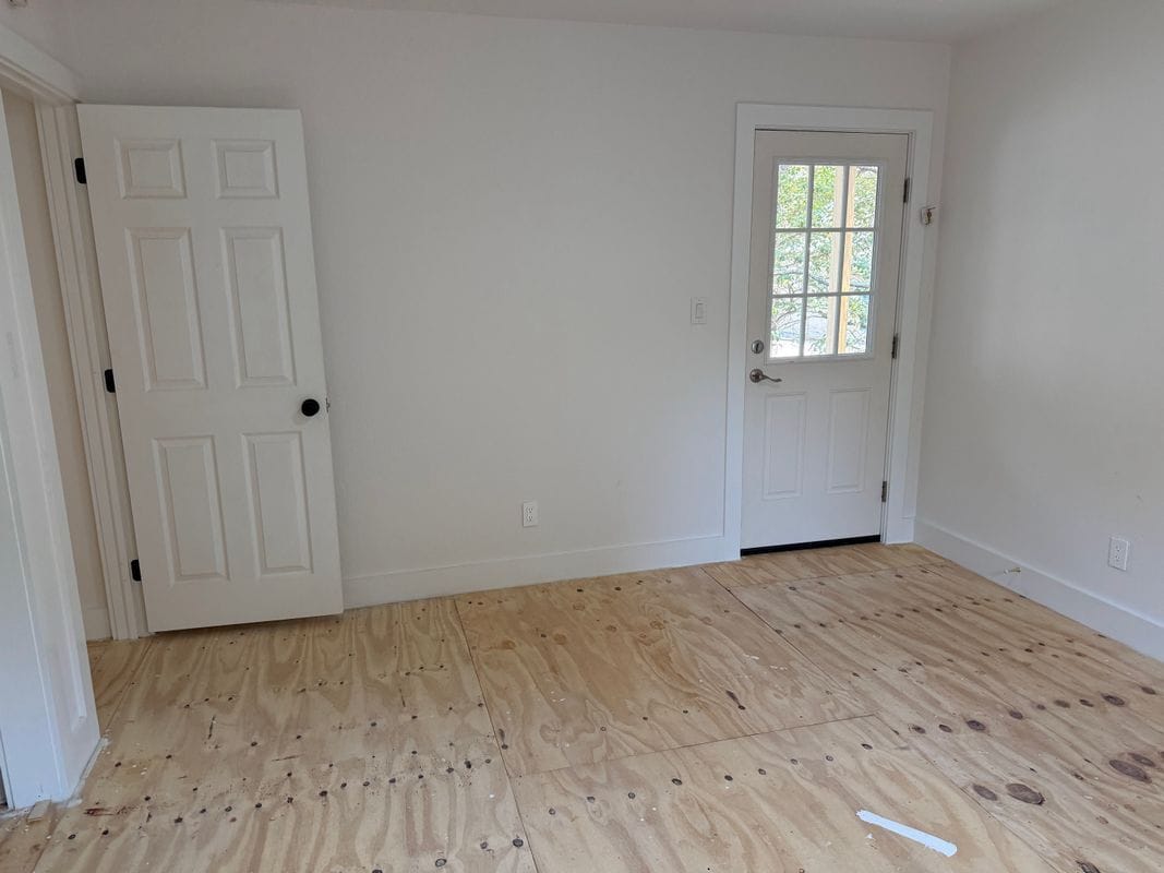 Building Photo - 1720 Aztec St