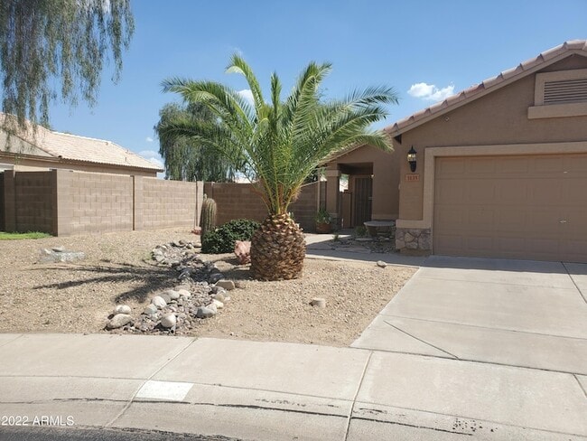Building Photo - 3135 W Abraham Ln