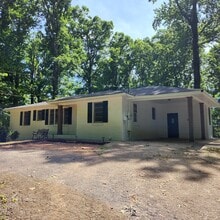 Building Photo - 6218 Stewart Rd