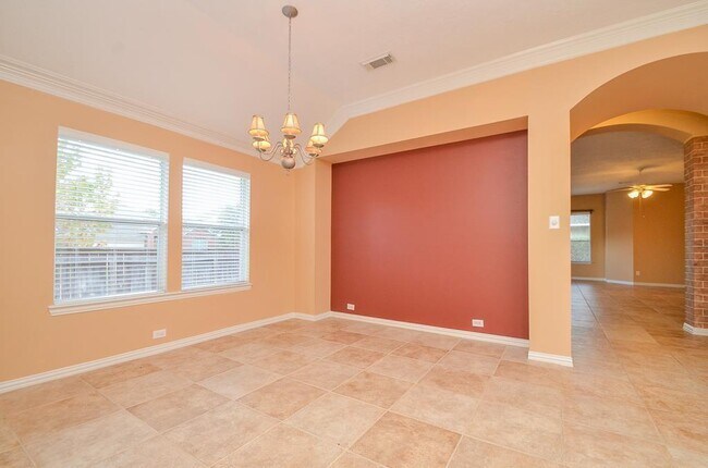 Building Photo - 7114 Cornflower Ln