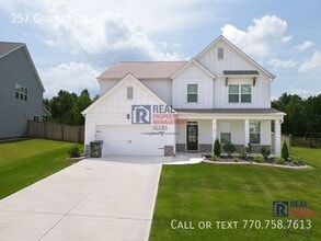 Building Photo - 257 Garnet Dr