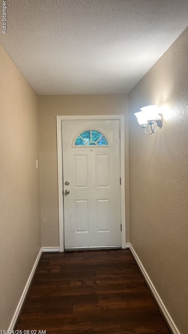 Building Photo - 800 Fort Worth St