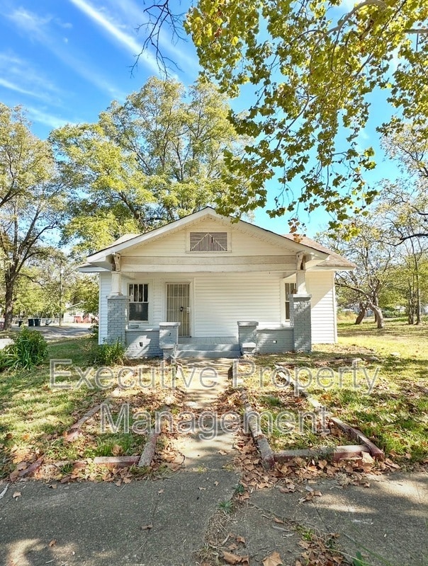 Building Photo - 4801 Avenue S