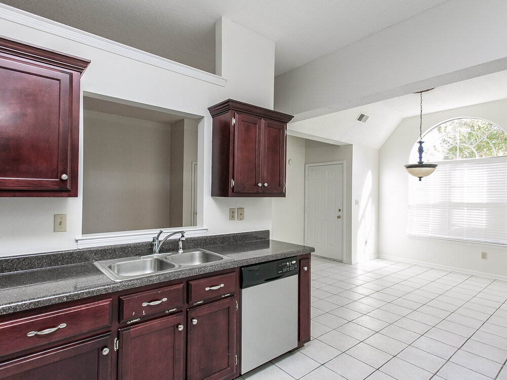 Building Photo - 8291 Cross Point Dr