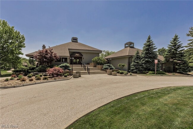 Building Photo - 26101 Village Ln