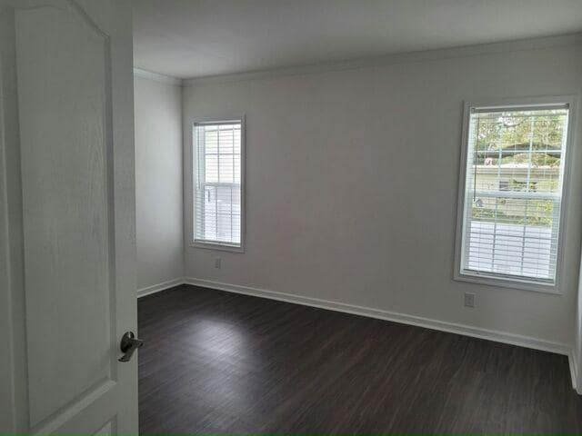 Building Photo - 2505 E Bay Dr