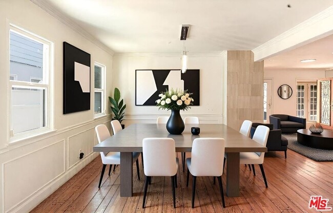 Building Photo - 12508 Sarah St