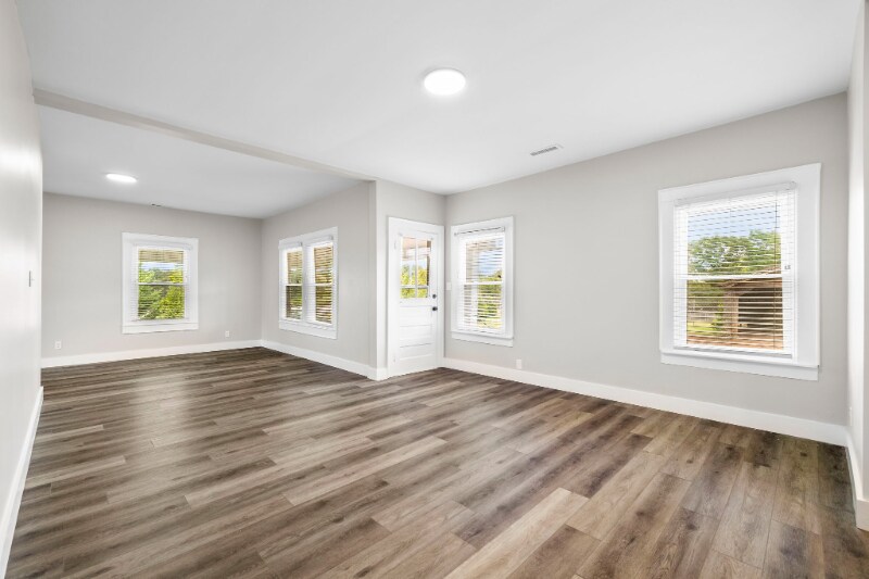 Building Photo - 2811 Locust Hill Rd