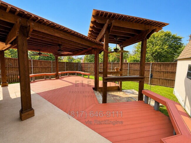 Building Photo - 2117 Pinwood Cir