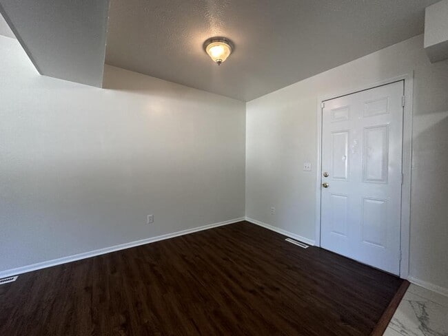 Building Photo - 2608 Avery St