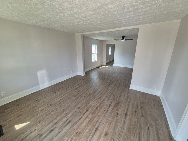 Building Photo - Newly Renovated 2-Bedroom in Elsmere – Off-Street Parking & W/D Hookups